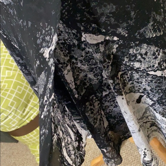 A wonderful Kenneth Cole multi media dress! - Picture 11 of 12